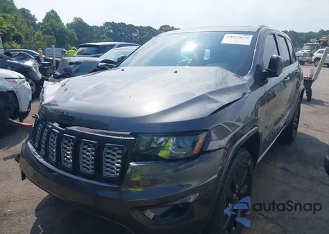 2017 Jeep Grand Cherokee Altitude 4X4 from USA, damaged, VIN 1C4RJFAG6HC946584